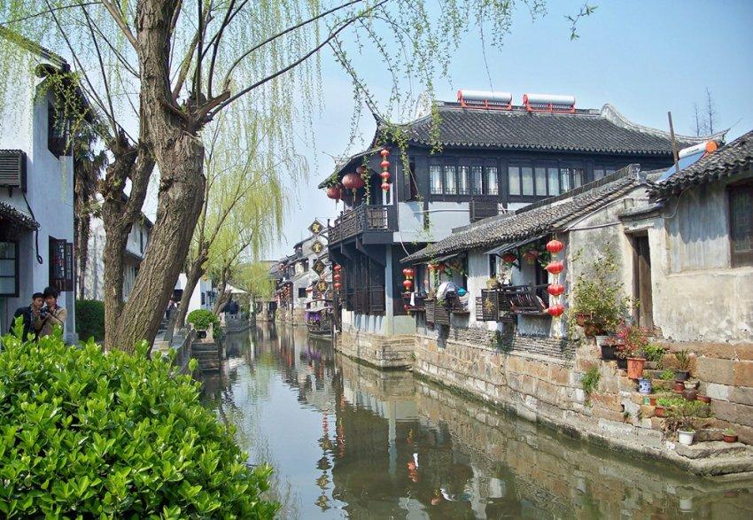 探秘吉鹿力问答社区,解锁海边捡的螃蟹能吃吗?之精彩世界!